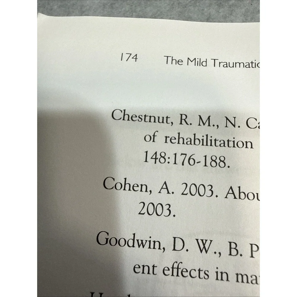 The Mild Traumatic Brain‎ Injury Workbook: Your Program for Regaining Cogniti...